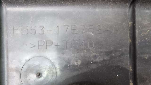 Кріплення фари передньої, правої FB5Z17C972A FORD