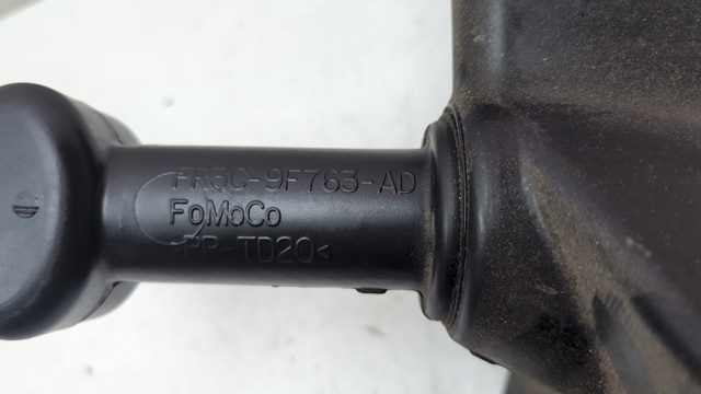 Резонатор повітряного фільтра FR3Z9F763A FORD