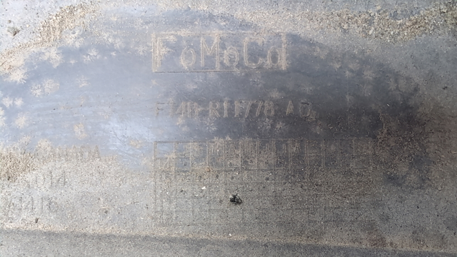 Захист заднього бампера FT4Z5811778F FORD