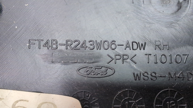 Обшивка стійки кузова внутрішня, середня нижня права FT4Z5824346BA FORD