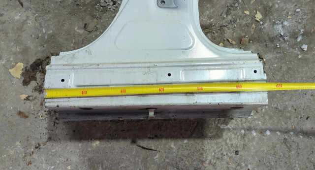 Поріг зовнішній правий G64125DAMA NISSAN