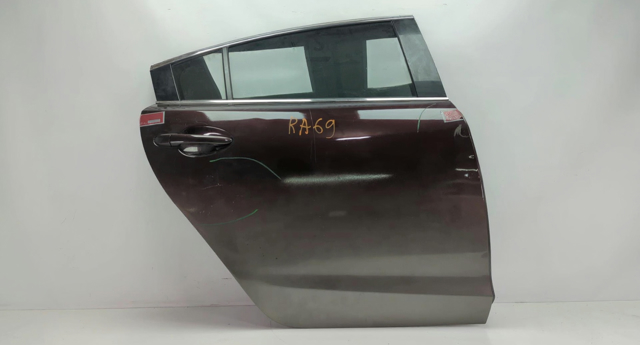 Двері задні в зборі GHY27202XB MAZDA