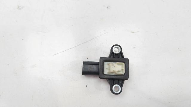 Датчик Айрбег передній GMC857KC0A MAZDA