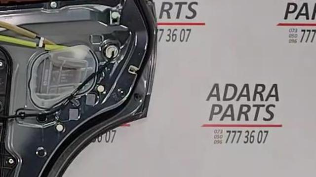 Замок задніх дверей, правих KD5372310 MAZDA