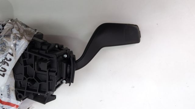 Перемикач підрульовий, лівий LB5Z13341BA FORD