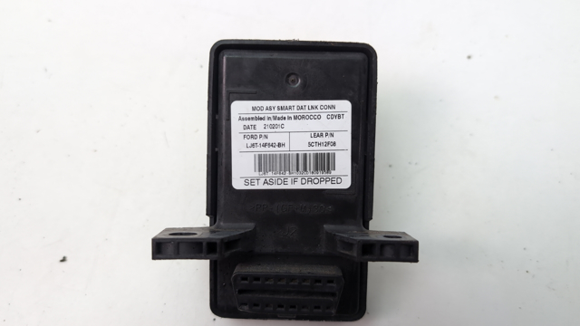 Блок управління бортової мережі LJ6Z14F642H FORD