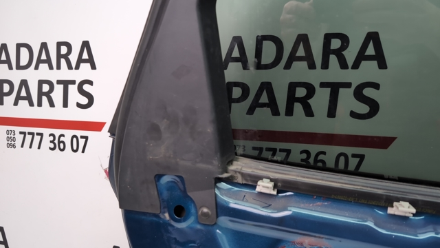 Рама скла лівих задніх дверей LJ6Z7800014AD FORD