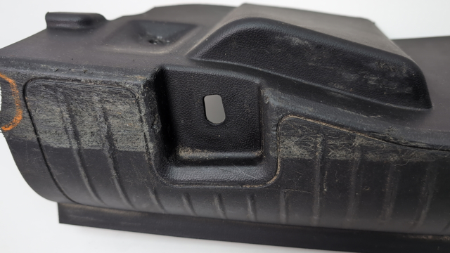 Накладка задньої панелі багажника LJ6Z7842624BA FORD