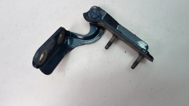Петля задньої багажної, 3/5 -ої двері LJ6Z7842900A FORD
