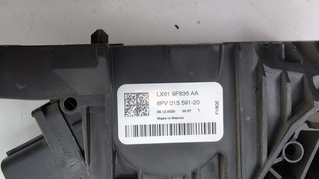 Підаль газу LX6Z9F836E FORD