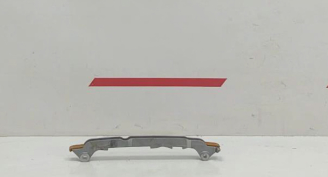 Планка успокоителя ланцюга ГРМ PE7W12614 MAZDA