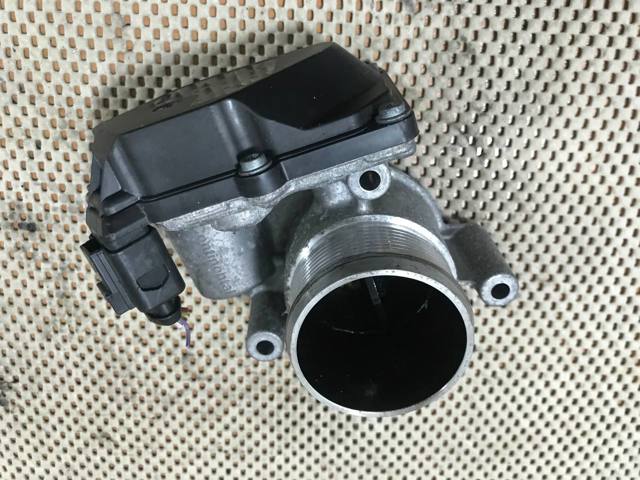 Заслінка повітряна 03L128063AC VAG