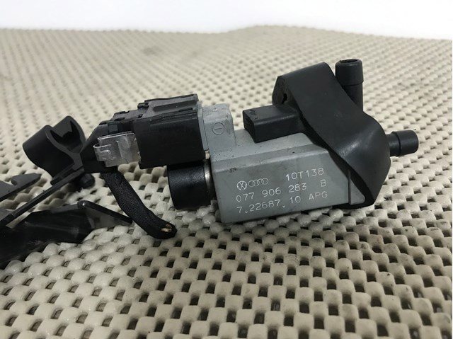 Перетворювач тиску (соленоїд) наддуву / EGR 077906283B VAG