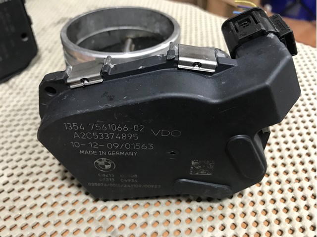 Заслінка повітряна 13547561066 BMW
