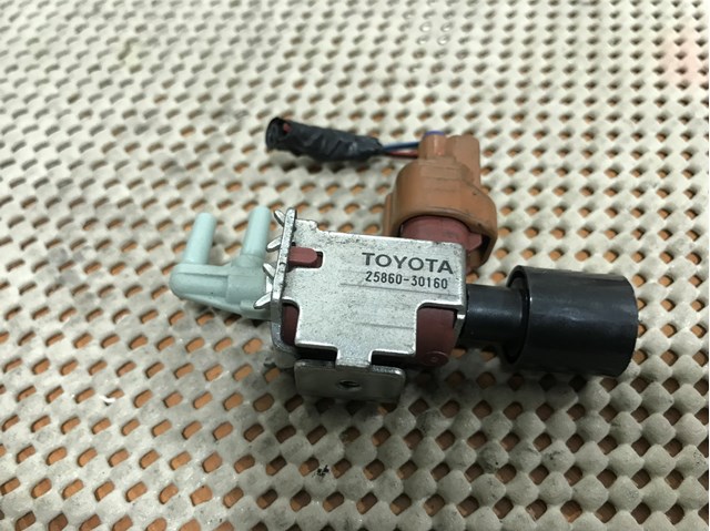 Перетворювач тиску (соленоїд) наддуву / EGR 2586030160 TOYOTA