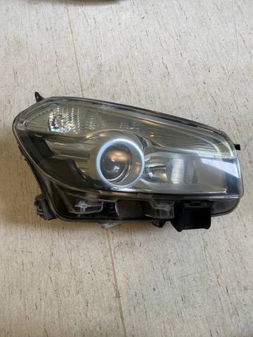 Права блок фара 26010BR60A NISSAN