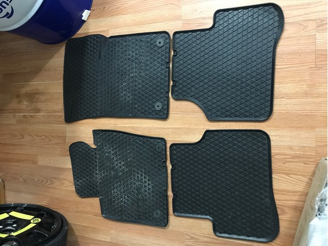 Комплект килимів 3C0061511041 VAG