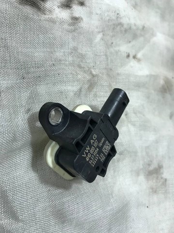 Датчик AIRBAG передній 4H0955557 VAG