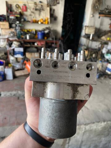 4M6614517BB VAG