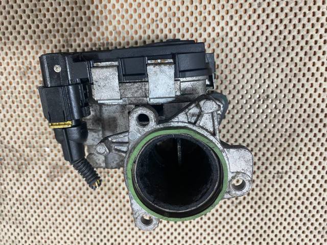 Дросільна заслінка в зборі 55213019 OPEL