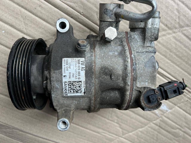 Компресор кліматичної установки 5Q0820803G VAG
