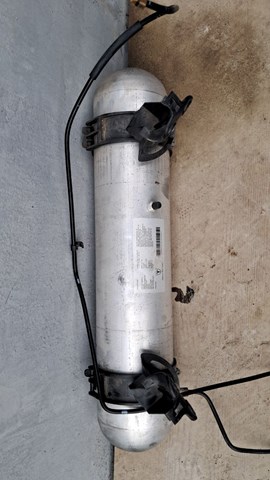Ресивер пневматичної системи 600640800B Tesla Model