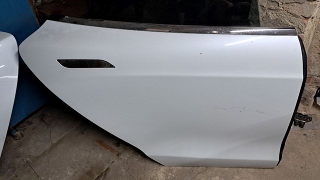 Двері пасажирські задні праві 6006566E0H TESLA