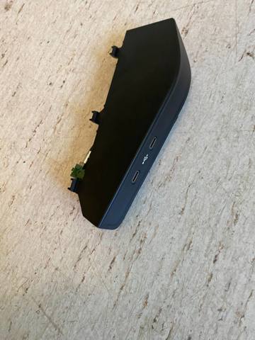 USB-розгалужувач 657035736 VAG