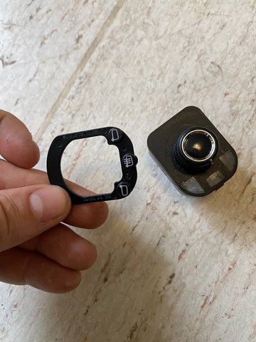 Регулятор дзеркал 8K0959565B VAG