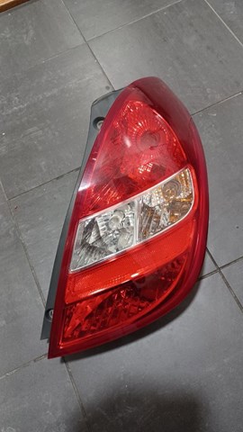 Задній правий стоп 924024P000 HYUNDAI