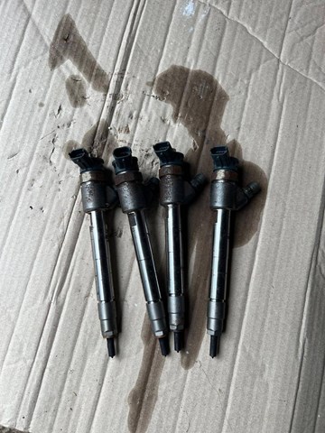 Форсунки електромагнітні 9828959880 PEUGEOT