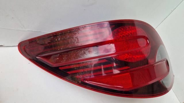 Задня ліва фара A2518201564 MERCEDES