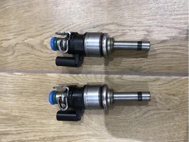 Форсунка інжектора DS7G9F593DB FORD