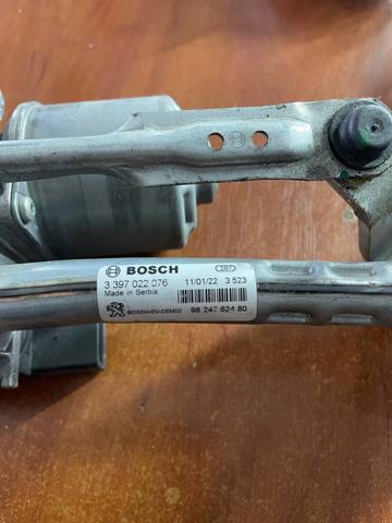 Трапеція склоочисника 9824762480 PEUGEOT