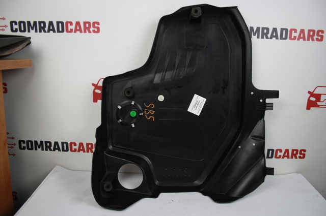 Кришка двигуна декоративна 11128610473 BMW