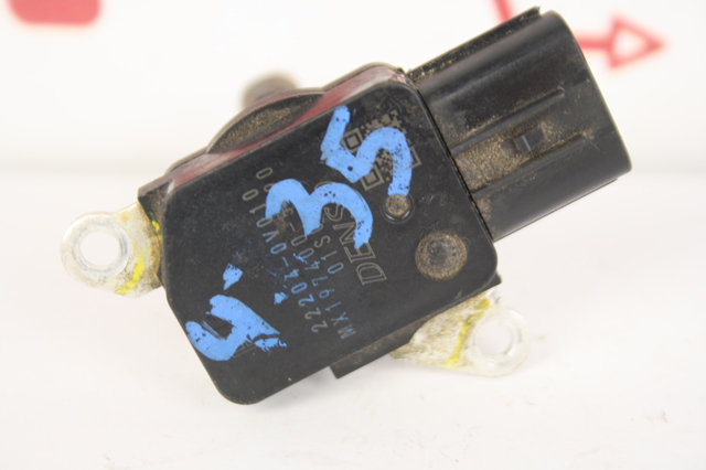 Датчик потоку повітря 222040V010 TOYOTA