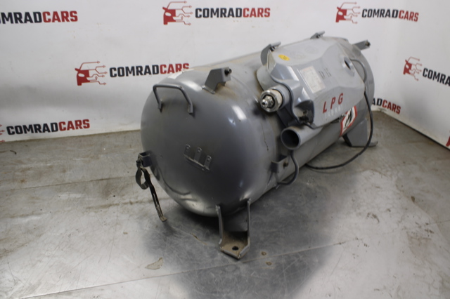 Бензобак 330103R000 HYUNDAI