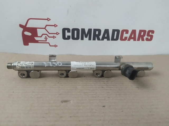 Рампа форсунок системи упорскування палива 353402B010 HYUNDAI