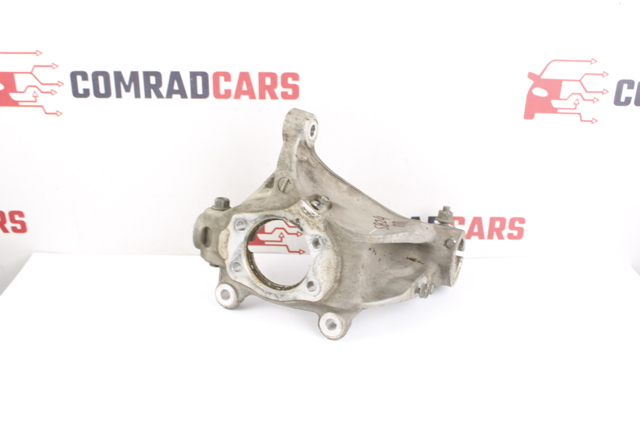 Цапфа - поворотний кулак передній, правий 400146RR0A NISSAN