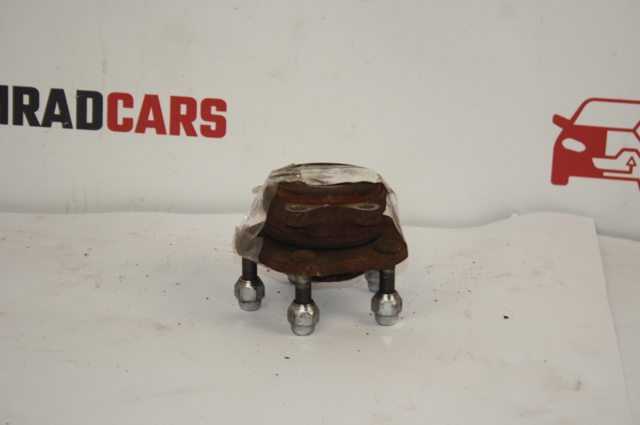 Маточина колеса передня 402024BA0A NISSAN