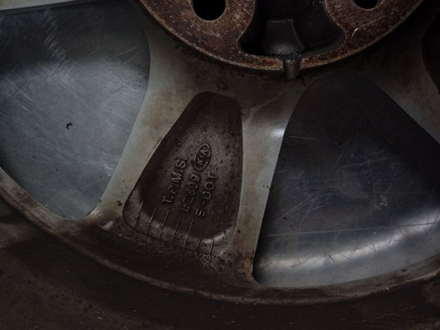 Диски литі (легкосплавні, титанові) 529104C170 HYUNDAI
