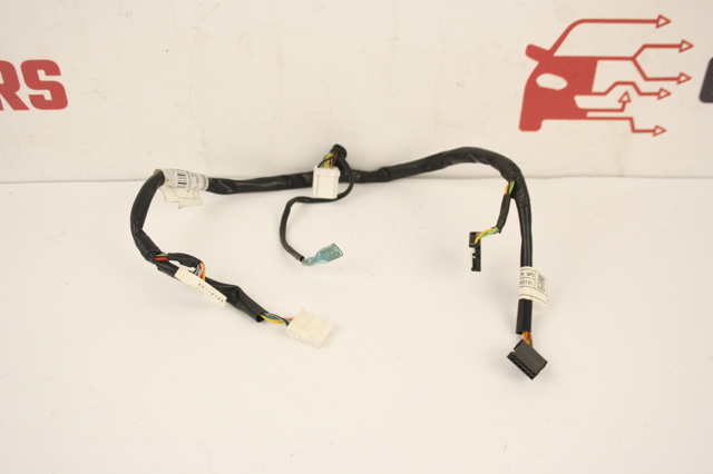 Підрульові контактна кільце 561902W350 HYUNDAI