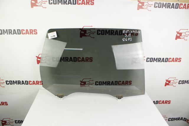 Скло заднє праве 5736A330 MITSUBISHI