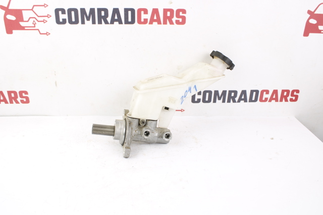 Циліндр головний гальма (Гідротормоз) 585102W800 HYUNDAI