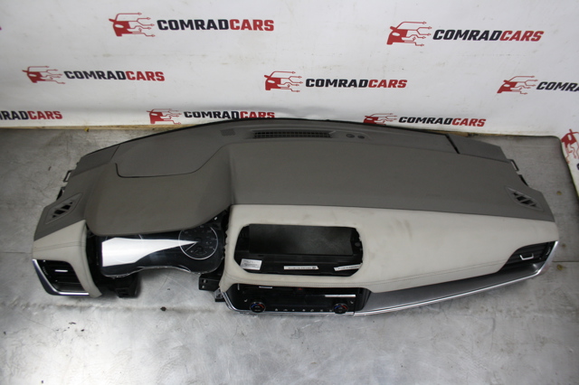 Панель приладів торпеди 682006RR0A NISSAN