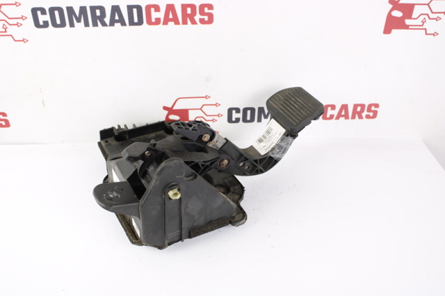 Педаль гальма 68281755AA CHRYSLER