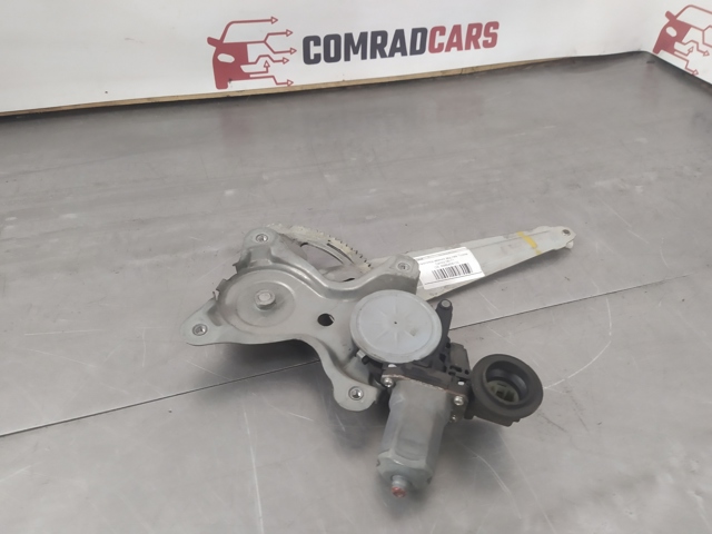 Механізм склопідйомника двері задньої, лівої 6980406110 TOYOTA