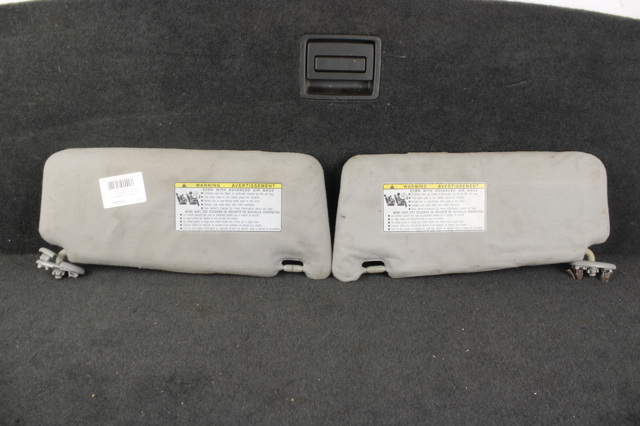 Козирок сонцезахисний 7431006230B2 TOYOTA