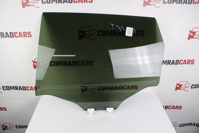 Скло задньої двері лівої 823016RR0C NISSAN
