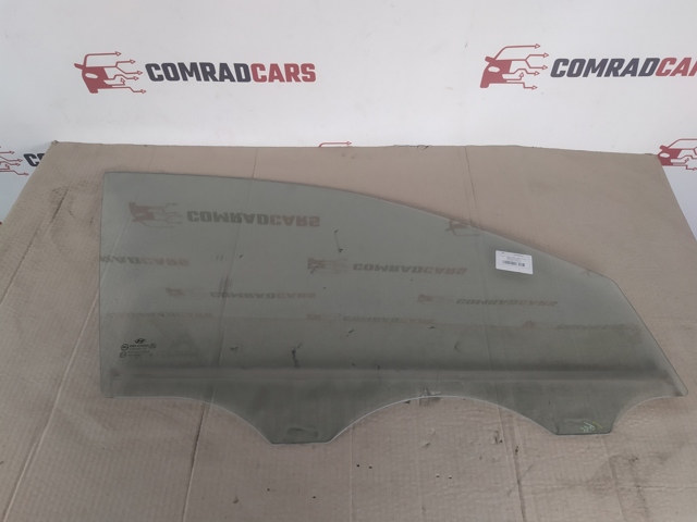 Скло передньої правої двері 824212H010 HYUNDAI